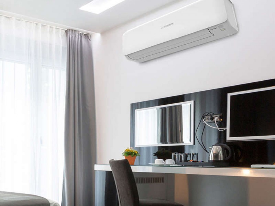 Mitsubishi Heavy серия Diamond ZR Стенен тип Хипер инвертор SRK63ZR-W / SRC63ZR-W, капацитет 21 000 Btu, R32, 6.3 kW